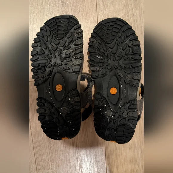 Timberland Gray Sandals - Picture 2 of 3
